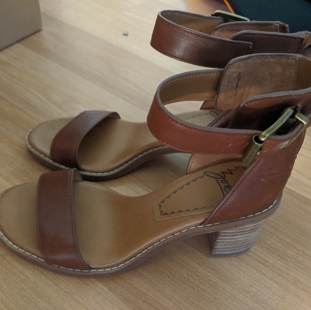 Brown Leather Ankle-Strap Block Heel Sandals